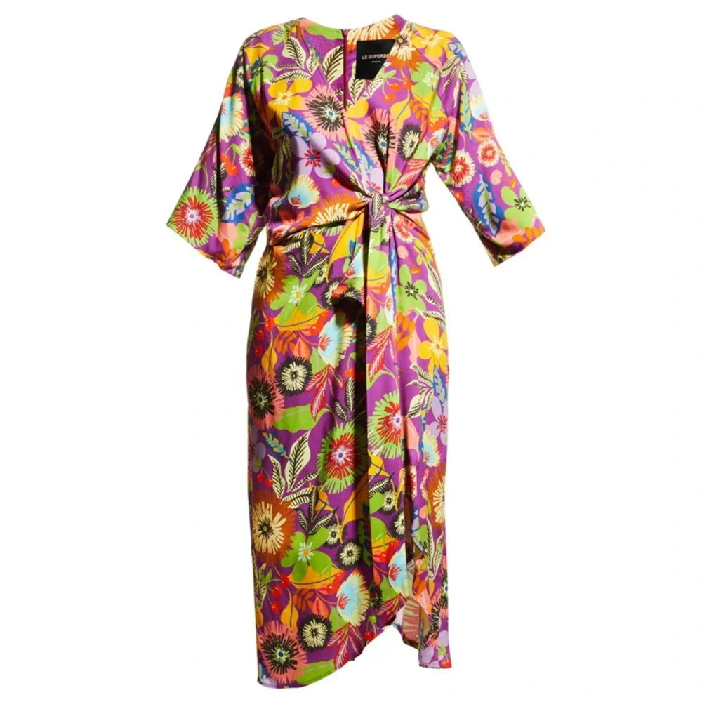 ๐ NWT Le Superbe | Floral Gypsy Muse Midi Dress | Cherry Lotus Land ๐ Revolve - Picture 4 of 16